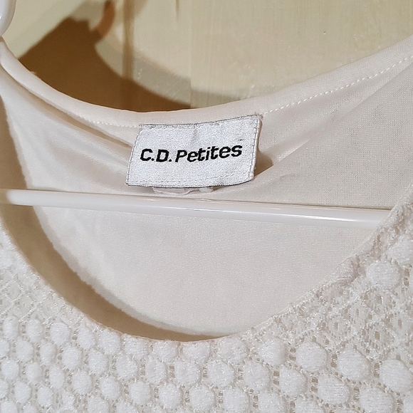 C.D. Petites White Lace Blouse - Picture 3 of 9